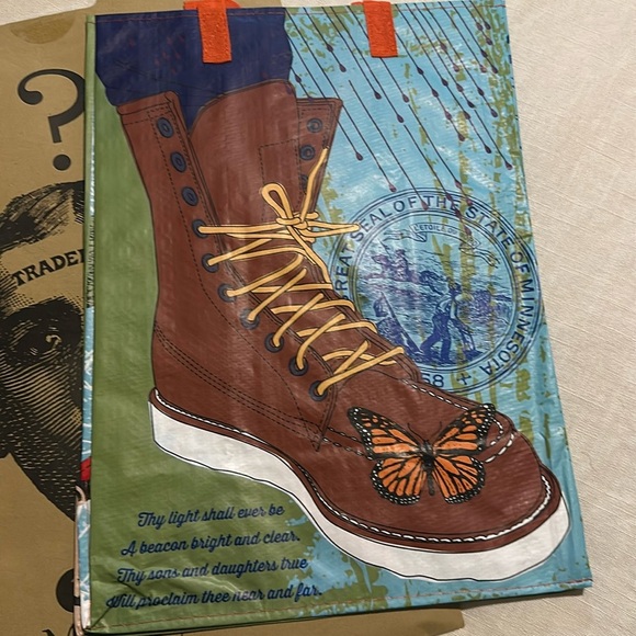 NWT Trader Joe's Minnesota Reusable Grocery Bag - Picture 2 of 4